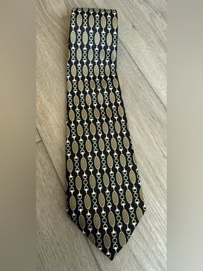 Black Tie with Gold Oval Chain Pattern - Elegant Men's Accessory